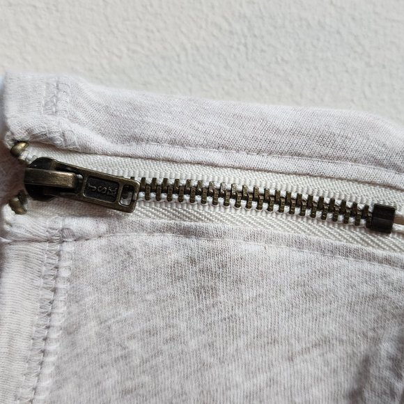 Banana Republic Cream/Magenta Scoop Neck Jersey Size Medium - Picture 10 of 16